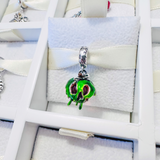 Charm Manzana Envenenada Blanca Nieves