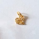 Charm Corazón Árbol Dorado