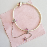 Cadena de Seguridad Flores y Mariposa Colgante