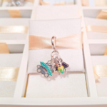 Charm Abeja Y Flor Primaveral