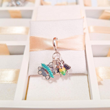 Charm Abeja Y Flor Primaveral