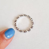 Anillo Cristales Rosas y Corazones